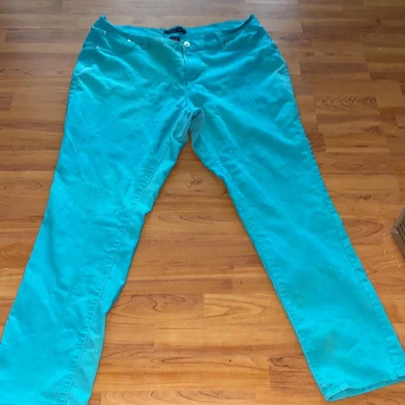 Woman’s Ashley Stewart Jeans Teal 18 - Picture 4 of 4